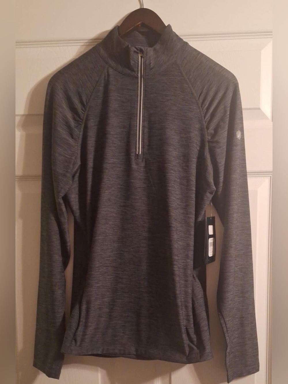 ASICS Motion Dry Thermopolis Women Size XL 1/4 Zip Pullover Gray NWT